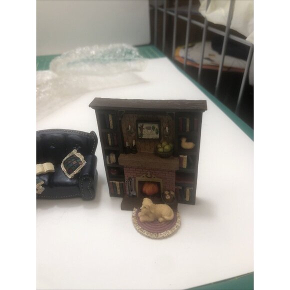 Avon Collectibles Victorian Memories Miniature Doll Furniture Library Nos - Picture 7 of 16